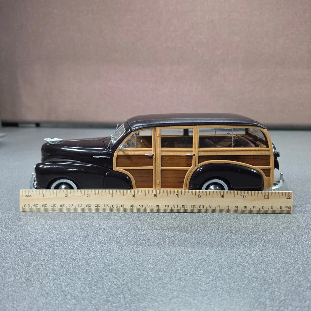 Chevrolet 1948 Woody Wagon Model Unisex OS Black Excellent Fleetmaster Diecast